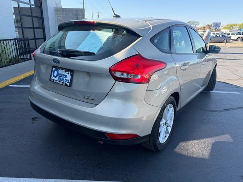 Used 2015 Ford Focus SE FWD image 8