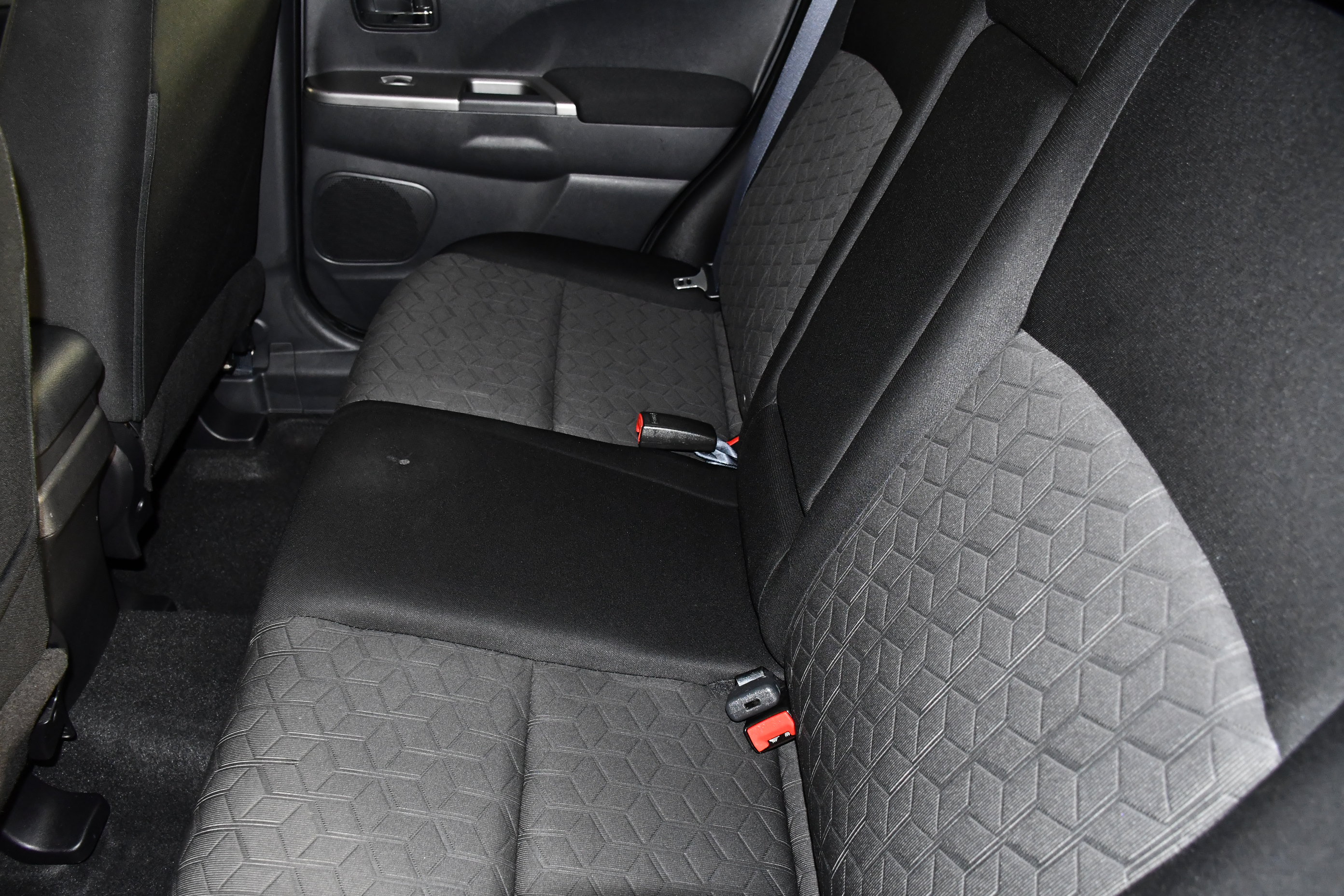 Used 2020 Mitsubishi Outlander Sport SE AWD/4WD image 48