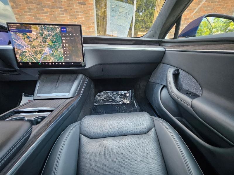Used 2024 Tesla Model S AWD/4WD image 57