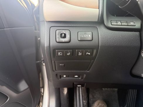 Used 2017 Lexus LS 460 Base 4dr Sedan image 23