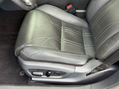 Used 2023 Lexus ES 350 Ultra Luxury image 33