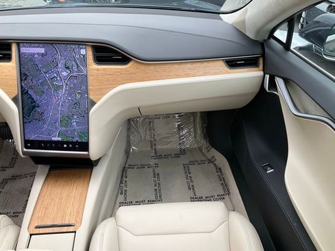 Used 2019 Tesla Model S Standard Range AWD/4WD image 60