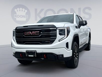 Used 2025 GMC Sierra 1500 AT4 w/ AT4 Premium Package