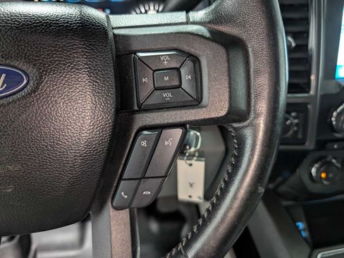 Used 2018 Ford F150 XLT w/ Equipment Group 302A Luxury AWD/4WD image 34