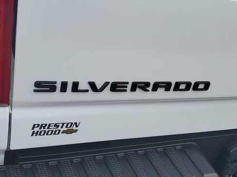 Certified 2025 Chevrolet Silverado 2500 Custom w/ Custom Value Package image 9