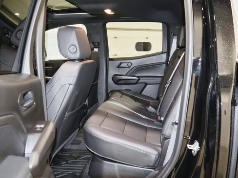 New 2026 GMC Canyon Elevation w/ Convenience Package image 9