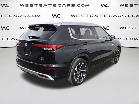 Used 2024 Mitsubishi Outlander SEL image 42