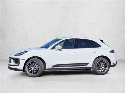 New 2025 Porsche Macan image 1