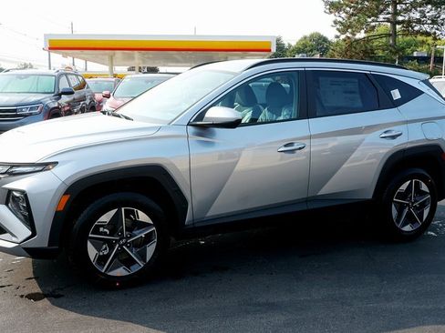 New 2026 Hyundai Tucson SEL image 2