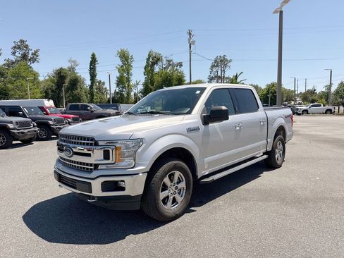 Used 2019 Ford F150 XLT w/ Equipment Group 302A Luxury AWD/4WD image 7