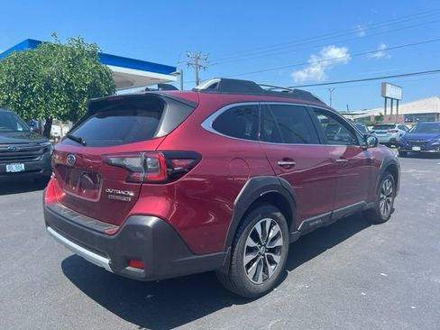 Used 2023 Subaru Outback Touring XT AWD/4WD image 4