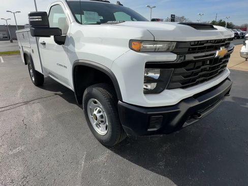 Used 2024 Chevrolet Silverado 2500 W/T w/ WT Fleet Convenience Package image 2