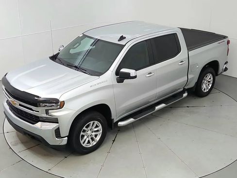 Used 2020 Chevrolet Silverado 1500 LT w/ All-Star Edition image 37