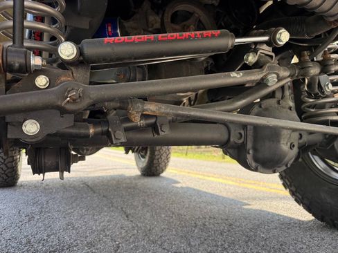 Used 2003 Jeep Wrangler SE image 47