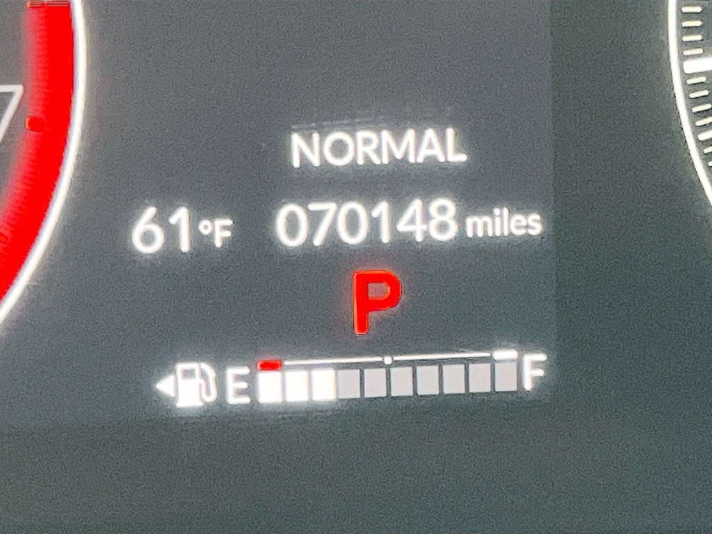 Used 2023 Honda Pilot Touring image 12