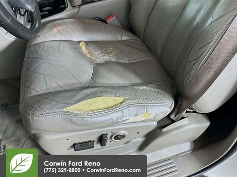 Used 2004 GMC Yukon SLT w/ 1SD Preferred Equipment Group image 18