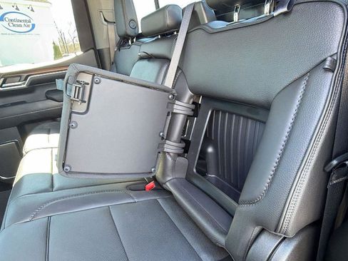 Used 2024 GMC Sierra 1500 Denali w/ Denali Reserve Package image 34