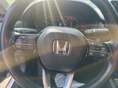 Used 2023 Honda Accord Touring image 14