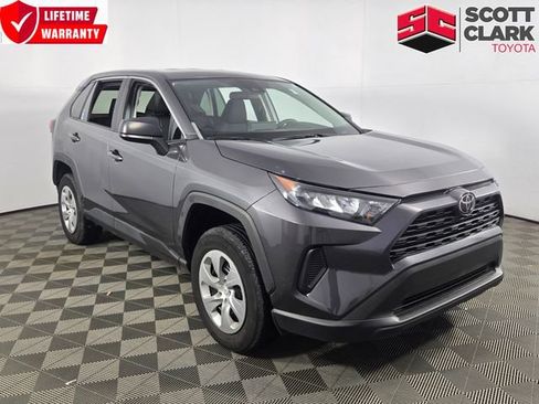 Used 2022 Toyota RAV4 LE image 1