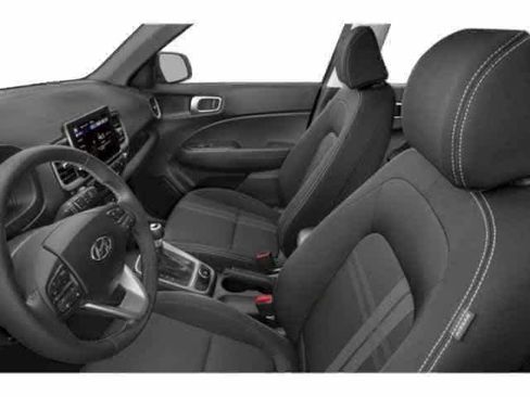 New 2026 Hyundai Venue SEL FWD image 9