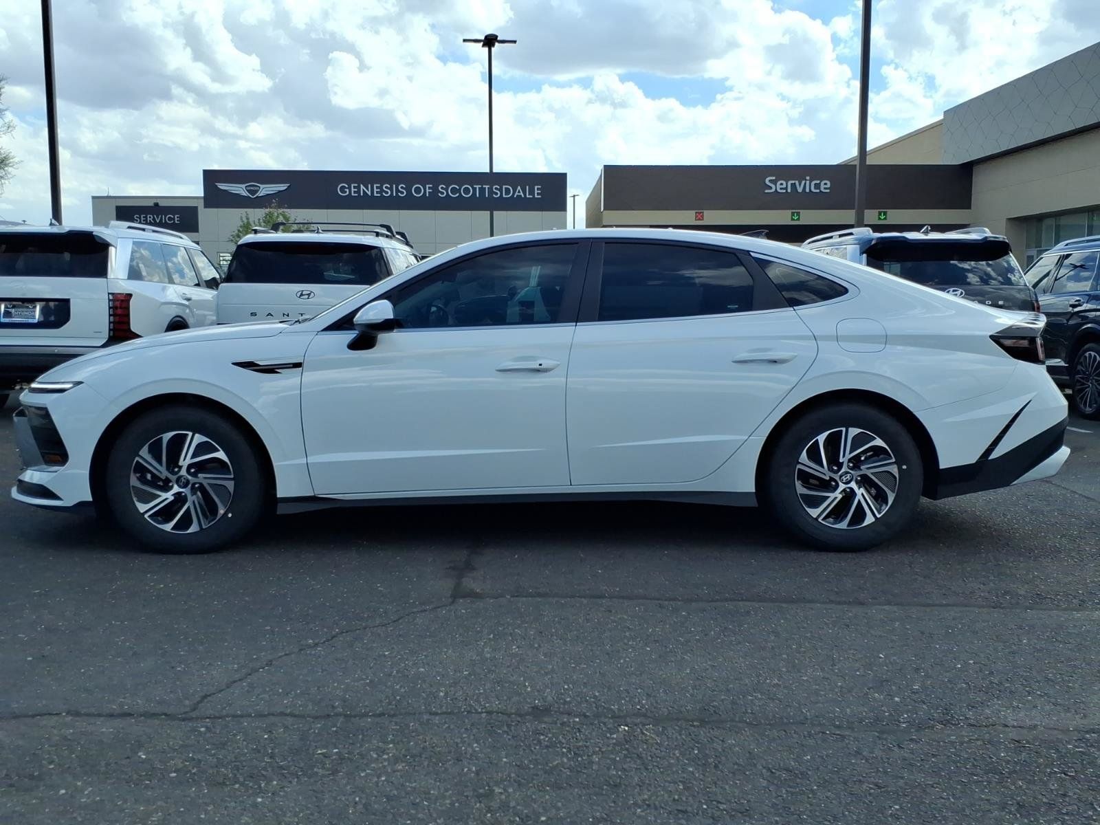 New 2026 Hyundai Sonata Blue FWD image 2