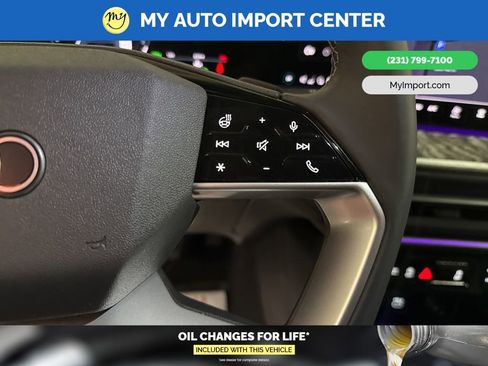 Used 2025 Audi Q5 2.0T Premium w/ Convenience Package image 17