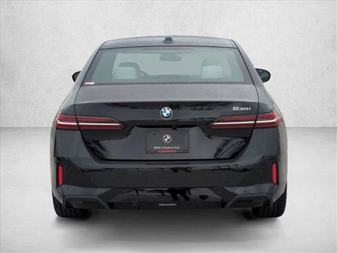 New 2026 BMW 530i image 8