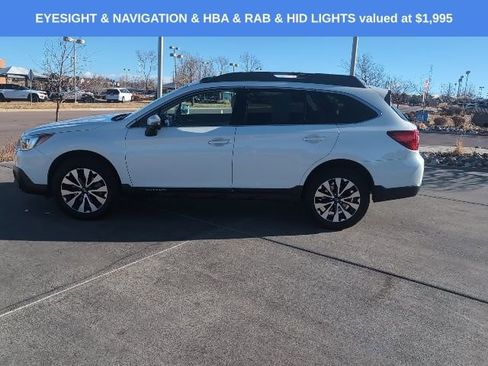 Used 2017 Subaru Outback 2.5i Limited image 4