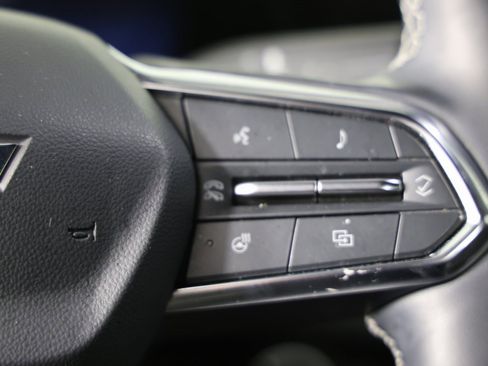 Used 2024 Chevrolet Traverse Z71 image 17