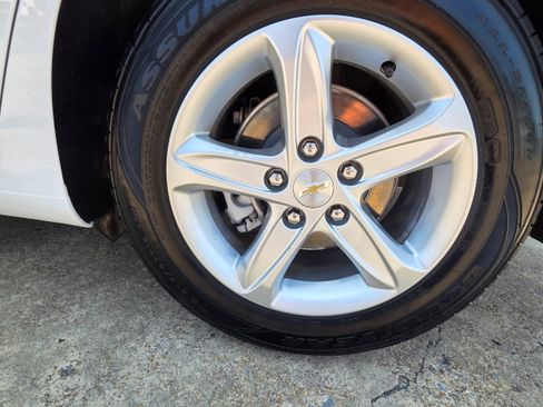 Used 2023 Chevrolet Malibu LS FWD image 23