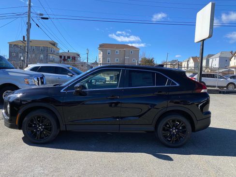 New 2025 Mitsubishi Eclipse Cross LE image 2