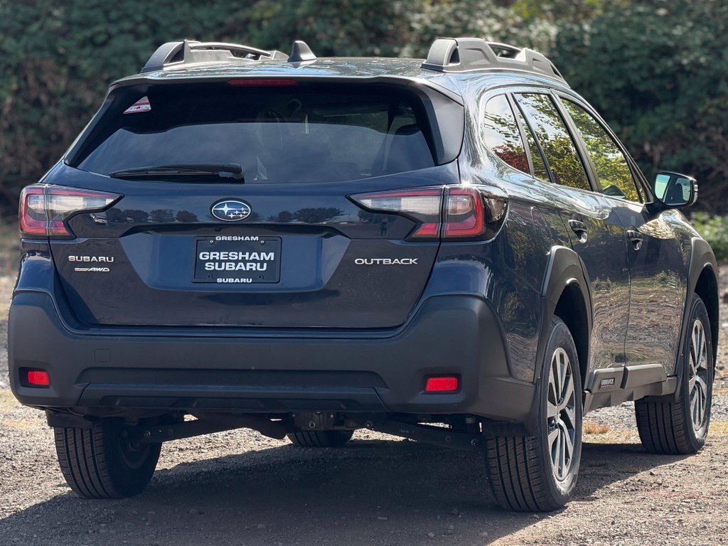 Certified 2024 Subaru Outback Premium AWD/4WD image 8