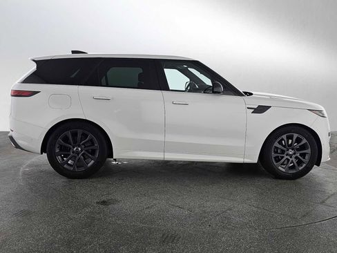 Used 2024 Land Rover Range Rover Sport Dynamic SE AWD/4WD image 6