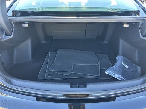 Certified 2025 Acura TLX w/ Technology Package image 22