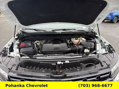 Used 2023 Chevrolet Suburban Z71 w/ Luxury Package AWD/4WD image 35