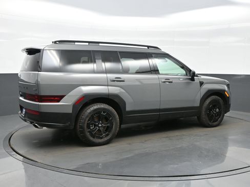 Used 2025 Hyundai Santa Fe XRT image 6