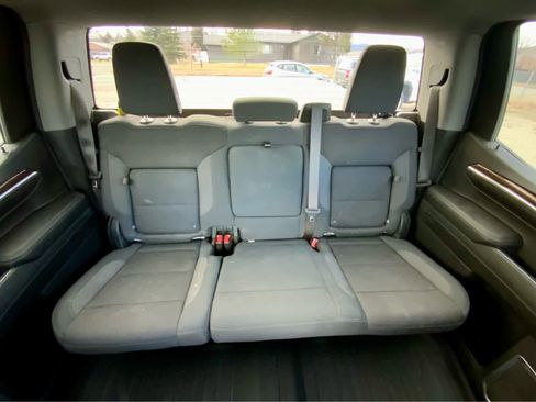 Used 2023 GMC Sierra 1500 Elevation w/ LPO, Elevation Black Package image 32