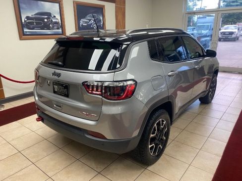Used 2021 Jeep Compass Trailhawk AWD/4WD image 4