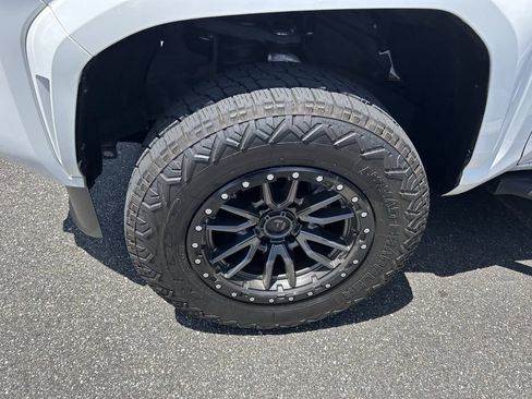 Used 2024 Toyota Tacoma SR5 RWD image 10