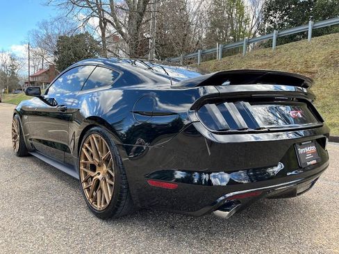 Used 2016 Ford Mustang GT image 33