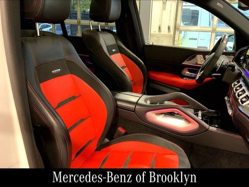 Certified 2023 Mercedes-Benz GLE 53 AMG 4MATIC image 10