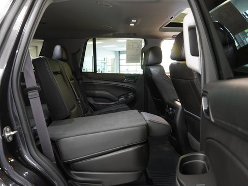 Used 2017 Chevrolet Tahoe LT w/ Luxury Package AWD/4WD image 37