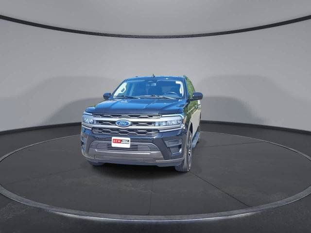 Certified 2024 Ford Expedition XLT AWD/4WD image 3
