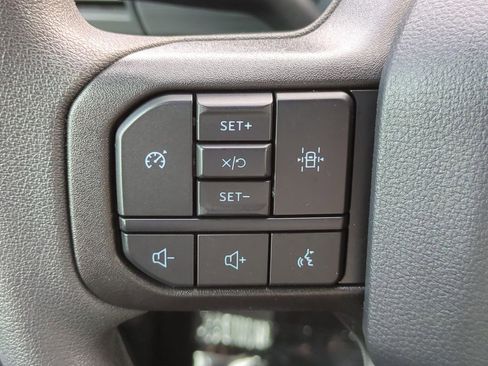 Used 2025 Ford F150 STX w/ Equipment Group 200A image 21