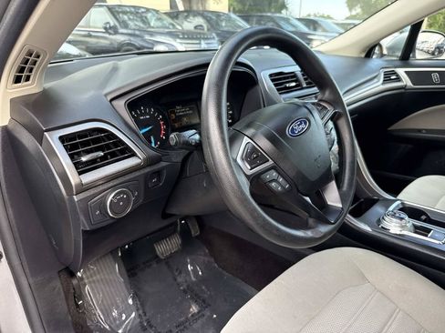 Used 2020 Ford Fusion S FWD image 21
