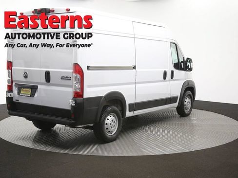 Used 2023 RAM ProMaster 2500 w/ Convenience Group FWD image 34