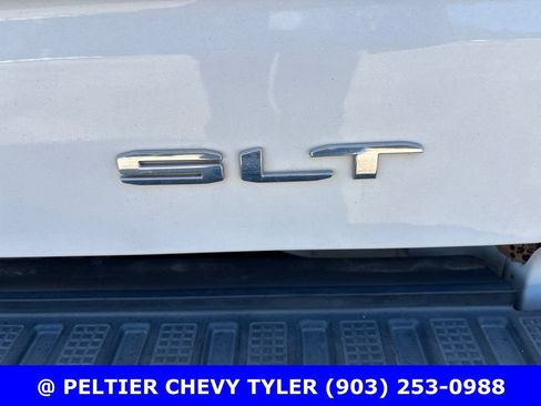 Used 2020 GMC Sierra 1500 SLT RWD image 11