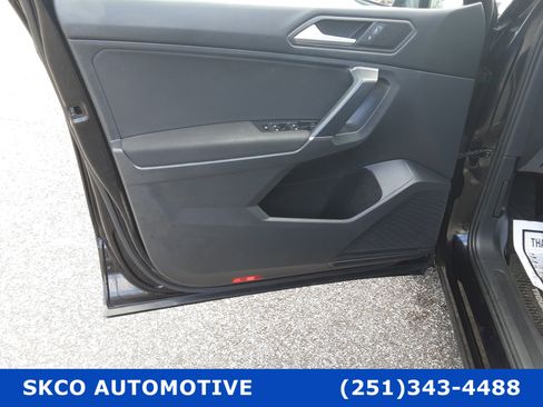Used 2020 Volkswagen Tiguan S w/ 3rd Row Seat Package image 12