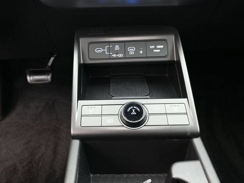 Used 2024 Hyundai Kona SEL w/ Convenience Package AWD/4WD image 14