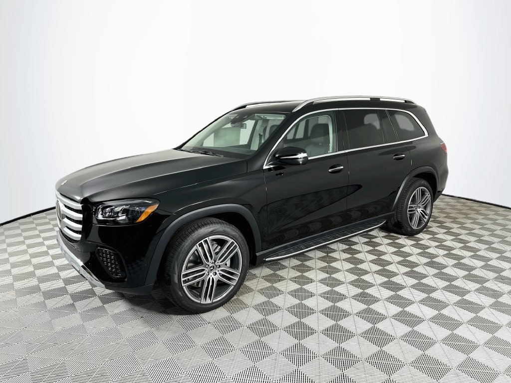 New 2026 Mercedes-Benz GLS 450 4MATIC image 3